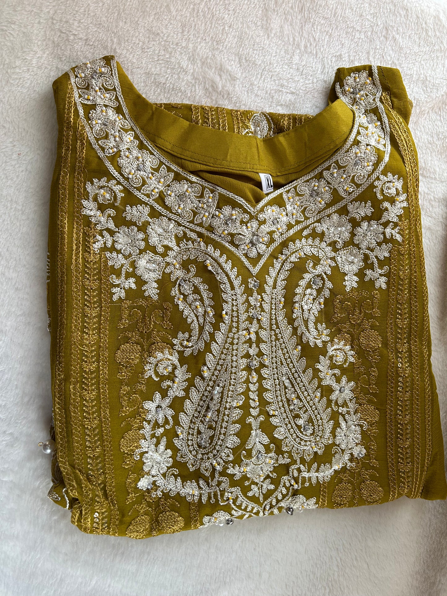 Dhani chiffon embrioded gharara set