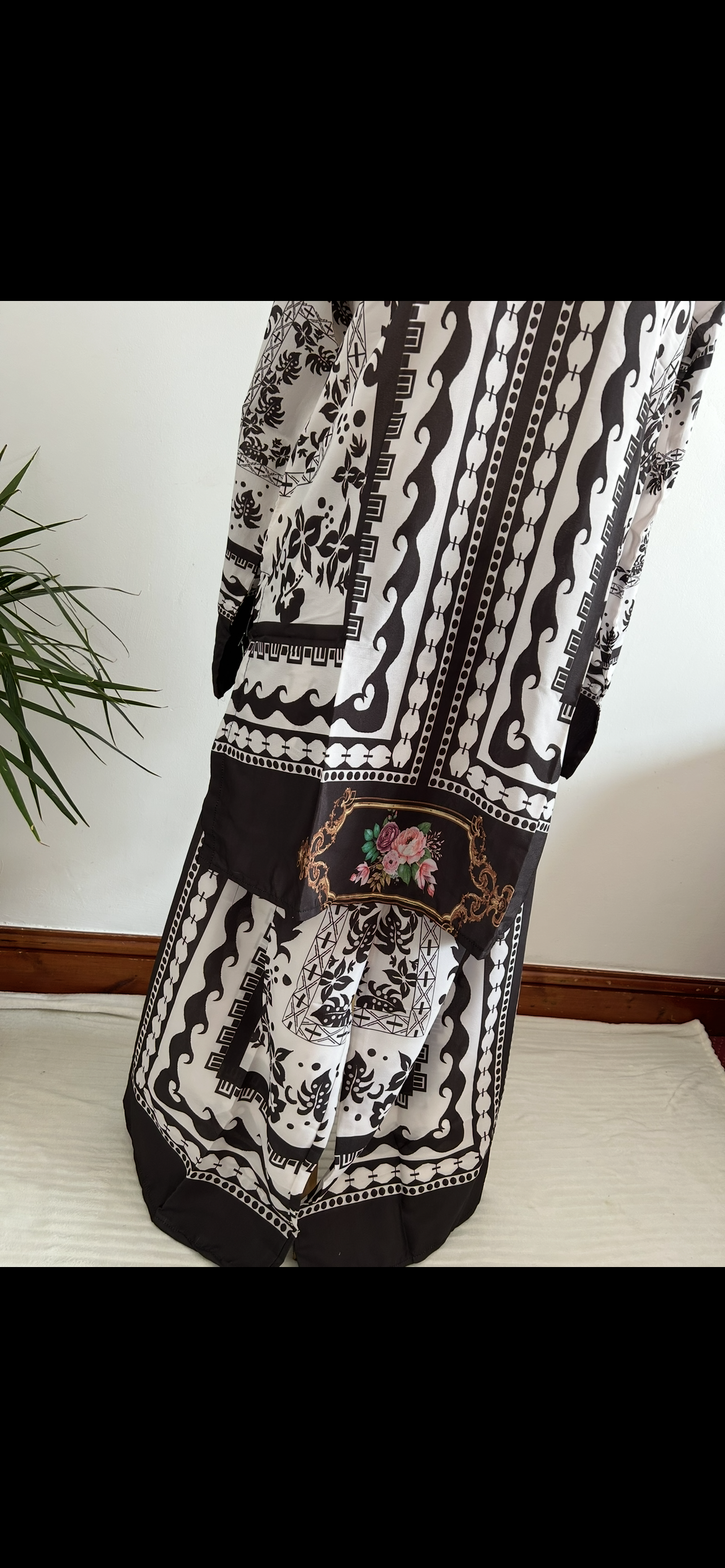 black/white co ord set